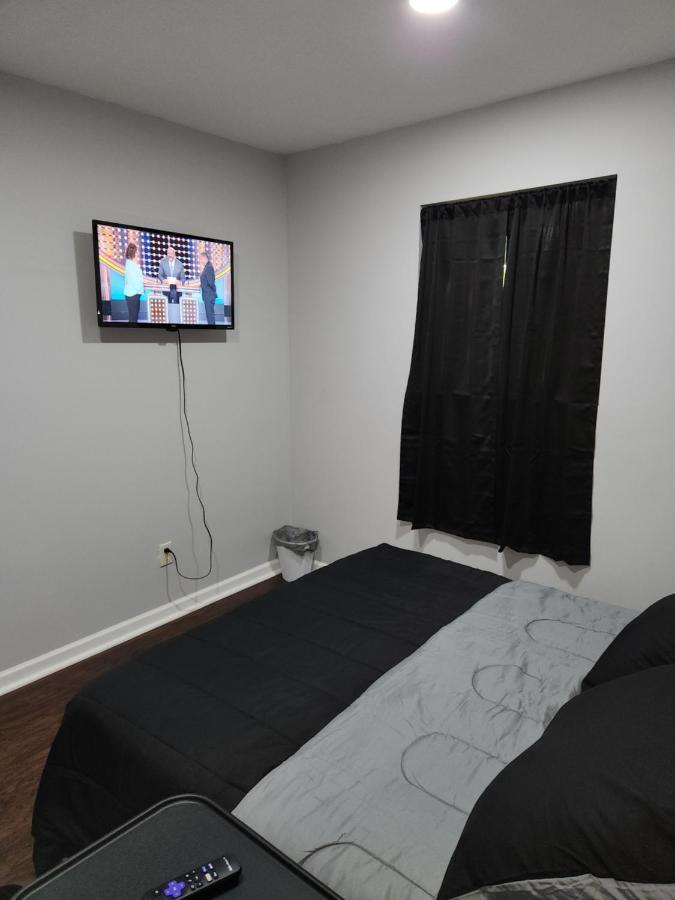 インディアナポリス5 Min From Downtown Indyアパートメント エクステリア 写真